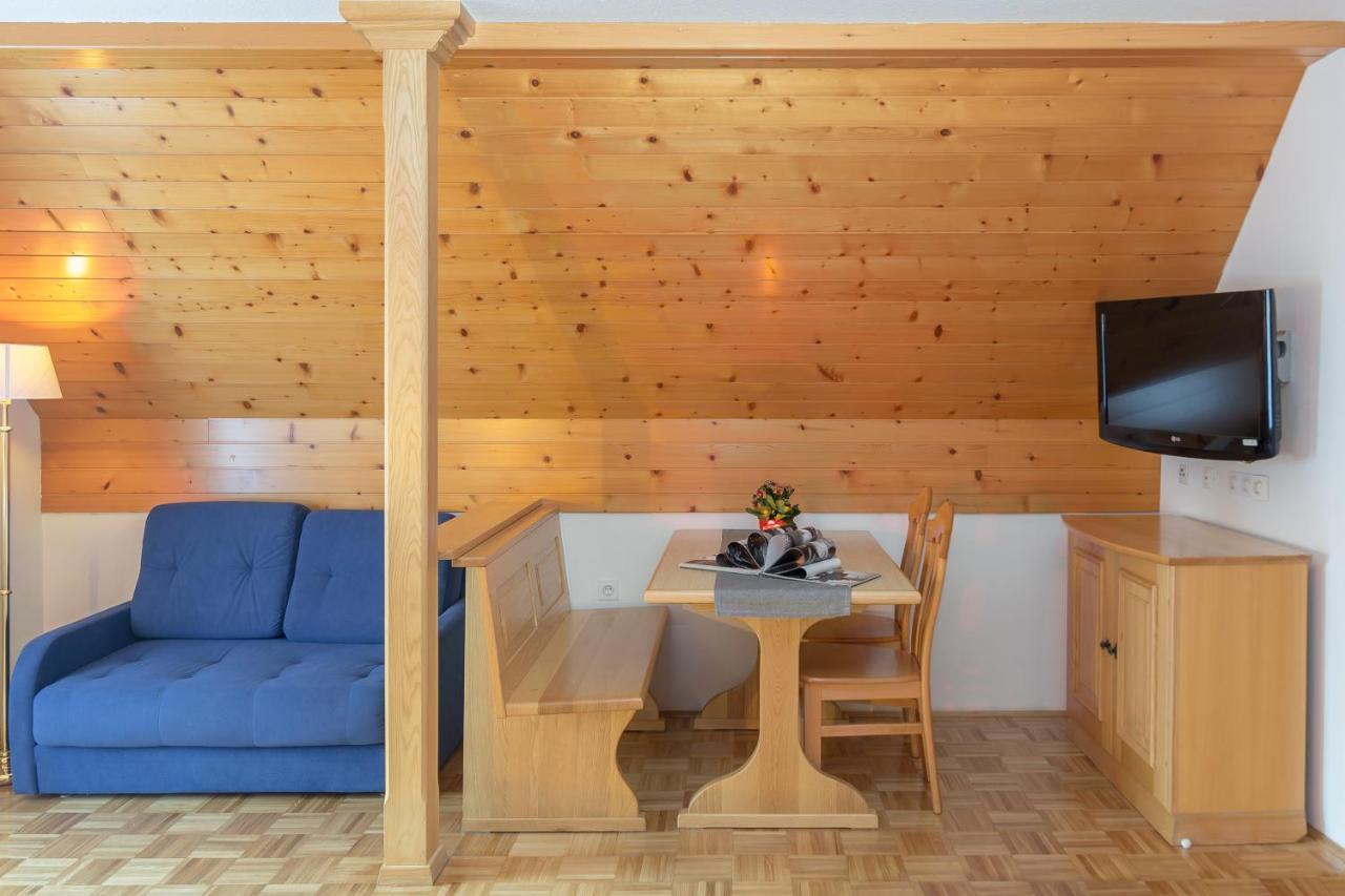 Apartments Ukanc Bohinj ภายนอก รูปภาพ
